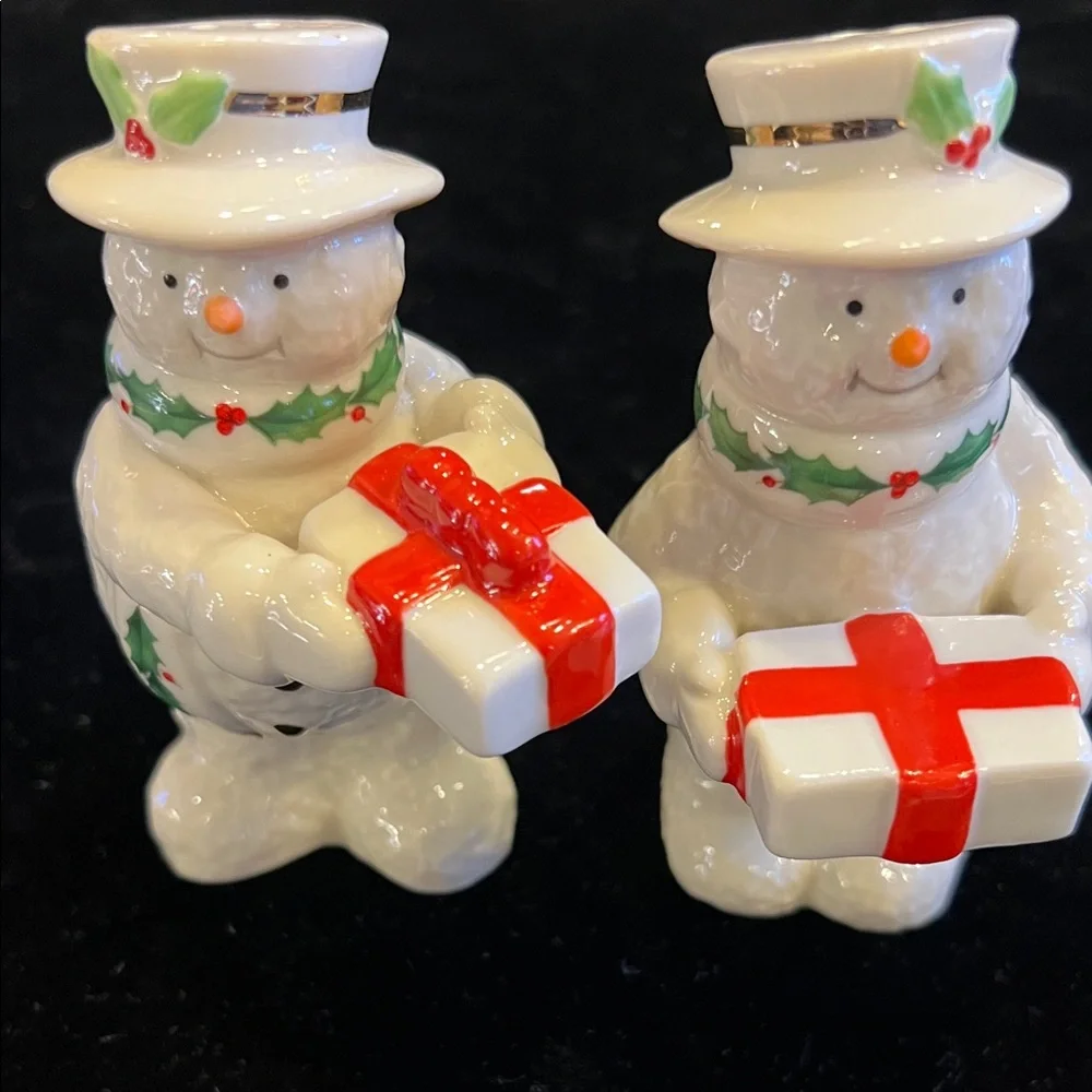 Lenox Happy Holly Days Snowmen Salt & Pepper Shakers